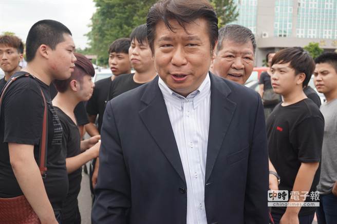 王金平證實(shí)前陸委會(huì)副主委張顯耀有意參選“立委” 王金平證實(shí)前陸委會(huì)副主委張顯耀有意參選“立委”