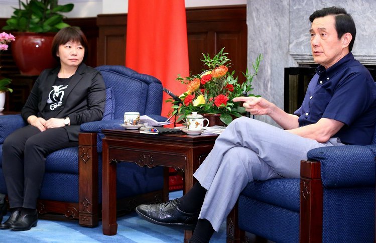 �RӢ�ţ��ң���ǰ�c���JȔ֮�衷���݅���ݼ�����M������Փ�������ψ󡷈D��