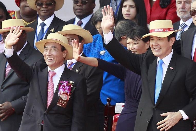 �RӢ�������ԁ������M�h��ϯ��δ�F�����pʮ�c�䡱����2016���x�˲�Ӣ�����򌢳ɞ顰��һ�ˡ�