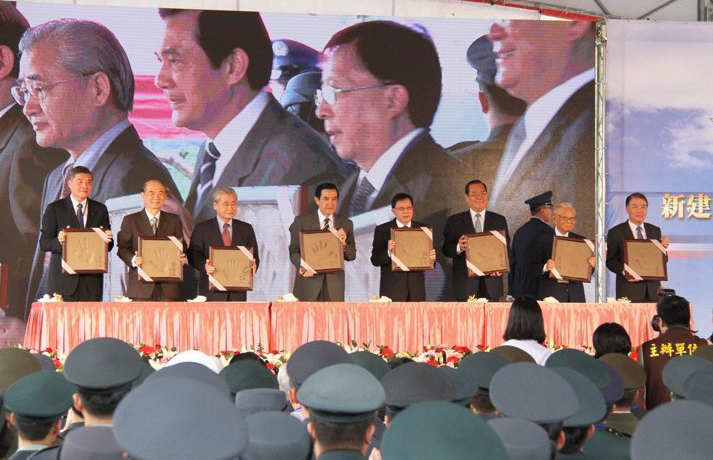 �RӢ�ź��c�����e��ͬ������ӡģ������ԓ��΄�(w��)�_ʼ