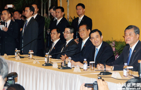 �RӢ���H�Գ�ϯ�����R�������_������ӛ�ߕ�