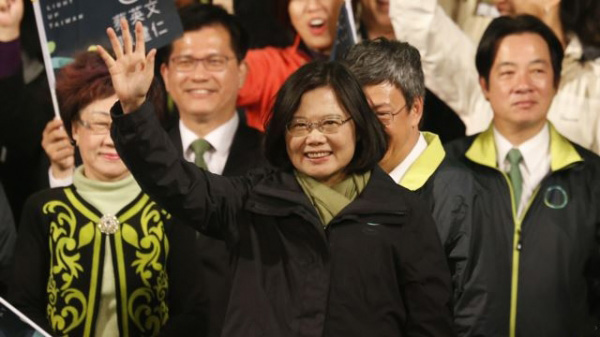 民進黨掀“權力瓜分”風暴 “國會”龍頭、行政資源搶不停 民進黨掀“權力瓜分”風暴 “國會”龍頭、行政資源搶不停