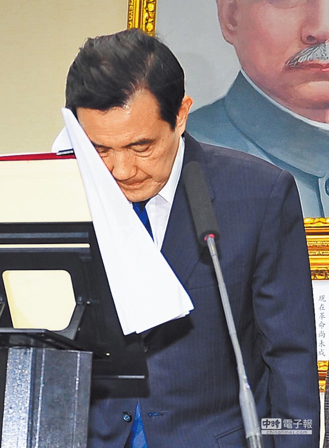 國民黨“立委”吳育升認為,造成目前國民黨幾乎無人接班的窘境,問題就出在馬英九的用人哲學 國民黨“立委”吳育升認為,造成目前國民黨幾乎無人接班的窘境,問題就出在馬英九的用人哲學