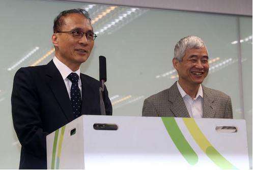 臺灣當局第一個下臺官員會是誰? 賀陳旦不幸被點名 臺灣當局第一個下臺官員會是誰? 賀陳旦不幸被點名