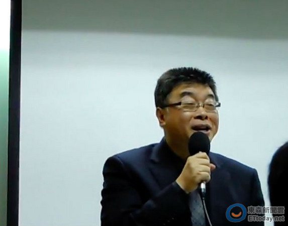 �����`���Ӣ�Į������o ���㣺��ľ���ʻ�����Ϝy