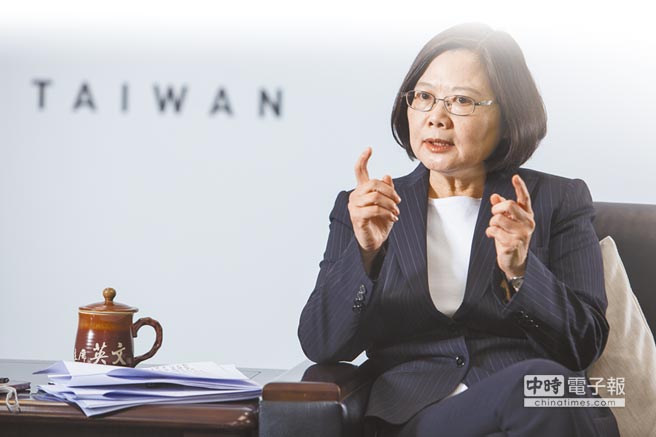 邱毅提五點理由質(zhì)疑雄三“誤射”是蔡英文預謀 邱毅提五點理由質(zhì)疑雄三“誤射”是蔡英文預謀