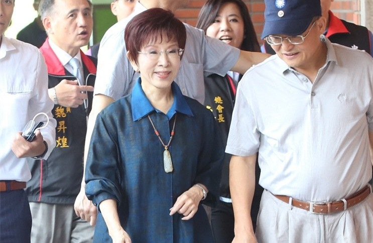 ������:"�_��"���r�Ǒ�(zh��n)�� ���Ͳ���(y��ng)ɢ��"����"˼��