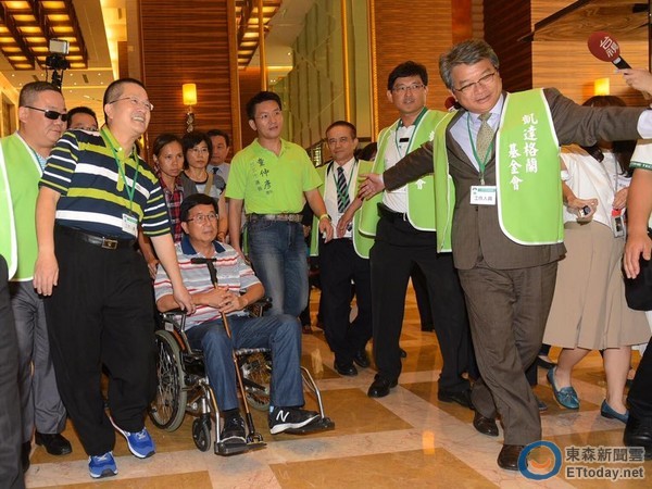 傳民進黨黨慶欲"排扁" 陳致中:邀請函可能還在路上 傳民進黨黨慶欲"排扁" 陳致中:邀請函可能還在路上