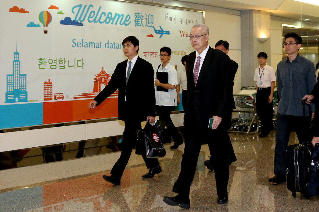 吳敦義喊話蔡英文:“九二共識”才可解兩岸僵局 吳敦義喊話蔡英文:“九二共識”才可解兩岸僵局