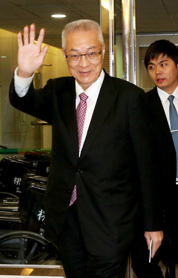 吳敦義批“黨產(chǎn)會(huì)”霸道 吁蔡英文反思謙卑 吳敦義批“黨產(chǎn)會(huì)”霸道 吁蔡英文反思謙卑