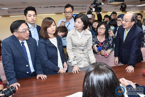 ��Ұ�h�F�����R�ۿ��������