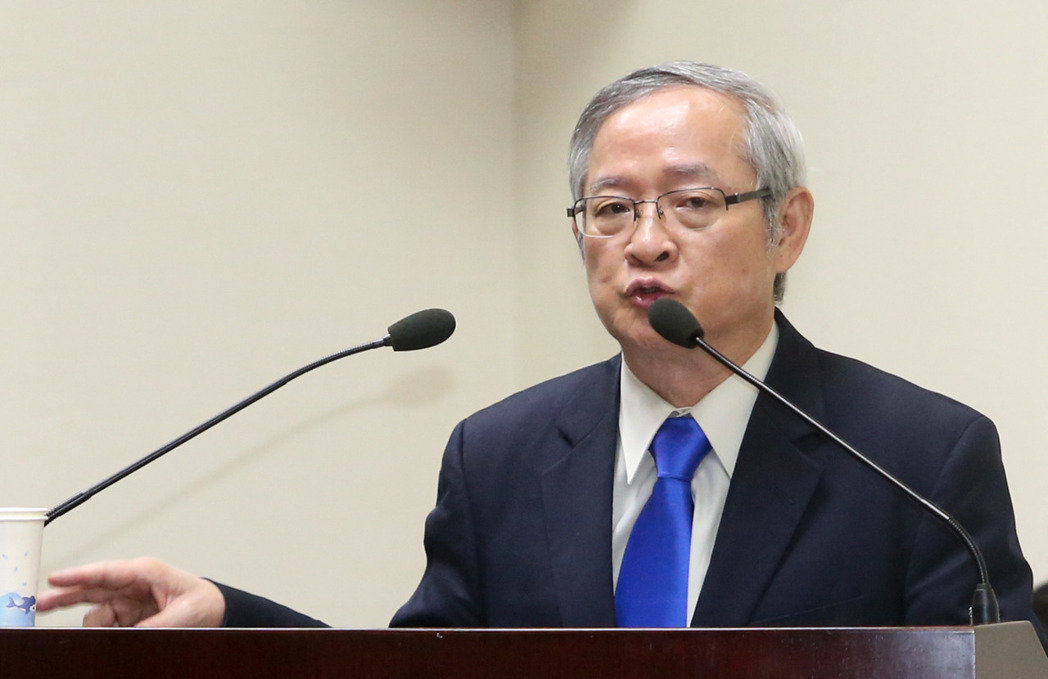 ���˅s��������ȾʳƷ �����h����Ӣ�ĺ܉İ�