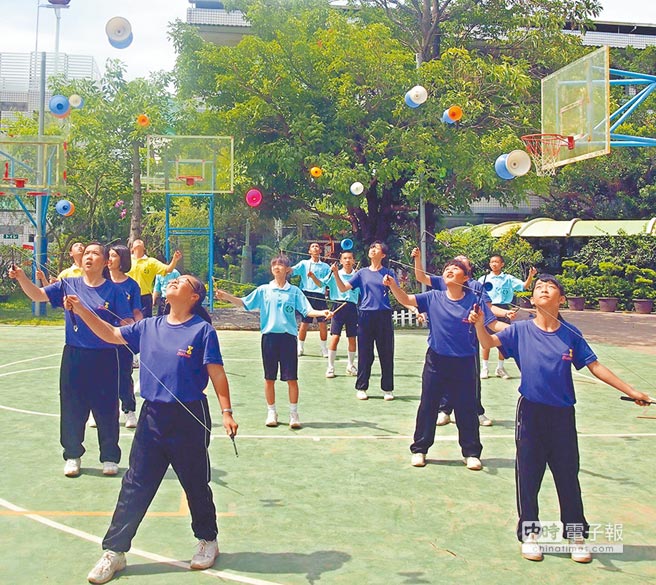 �����С��y(t��ng)��(zh��n)��֮�ӣ� ���Gί���X�����_������ʹ��