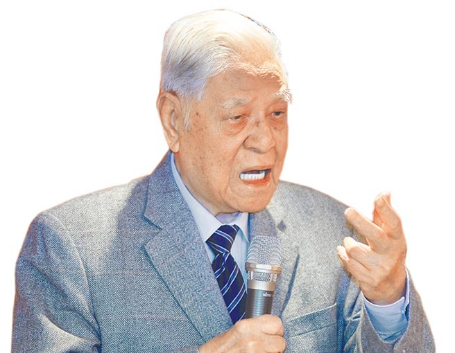 李登輝批蔡改革有聲無影:民調再掉將跟樸槿惠一樣 李登輝批蔡改革有聲無影:民調再掉將跟樸槿惠一樣