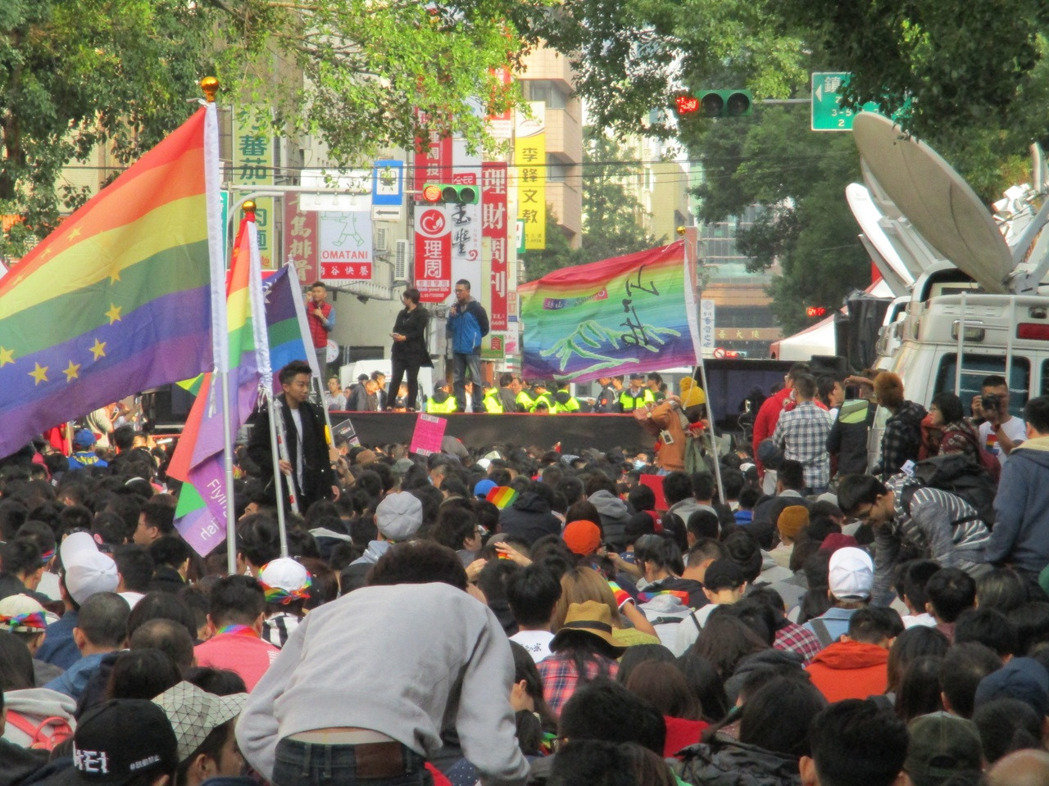 �_(t��i)����ٝ�{(l��n)�I(y��ng)�ȾG�I(y��ng)��ִ� �A(y��)�����M(j��n)�h��ʢ�O��˥