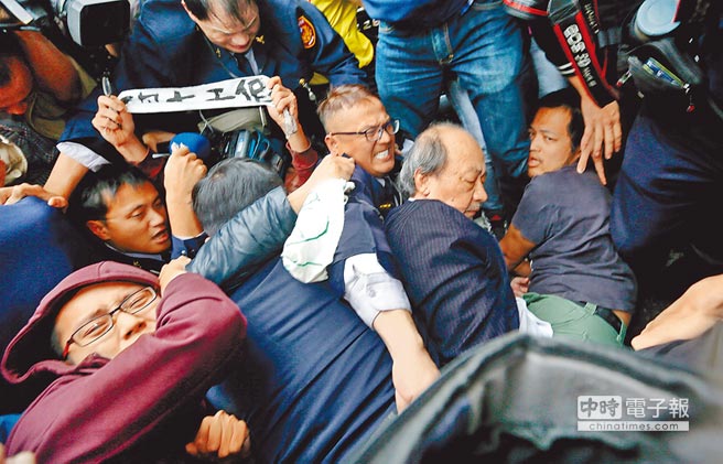 �_�ڹ���"һ��(zh��n)����"�������M�h��ҕ�ڹ��V���ħ��