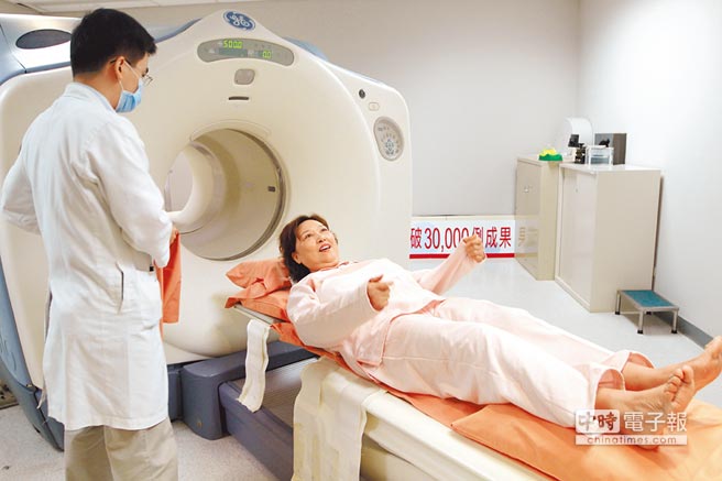 大陸游客赴臺健檢醫(yī)美人數(shù)腰斬 臺醫(yī)屆估還會更少 大陸游客赴臺健檢醫(yī)美人數(shù)腰斬 臺醫(yī)屆估還會更少