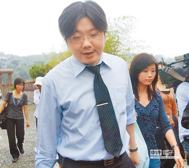 ��Ӣ��ֶ�Ӳ�Ԫ�ˮ��x��˾�ĕ��h���������Pע