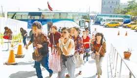 1月赴臺陸客較去年大減11萬 臺導游轉行洗碗打零工.jpg