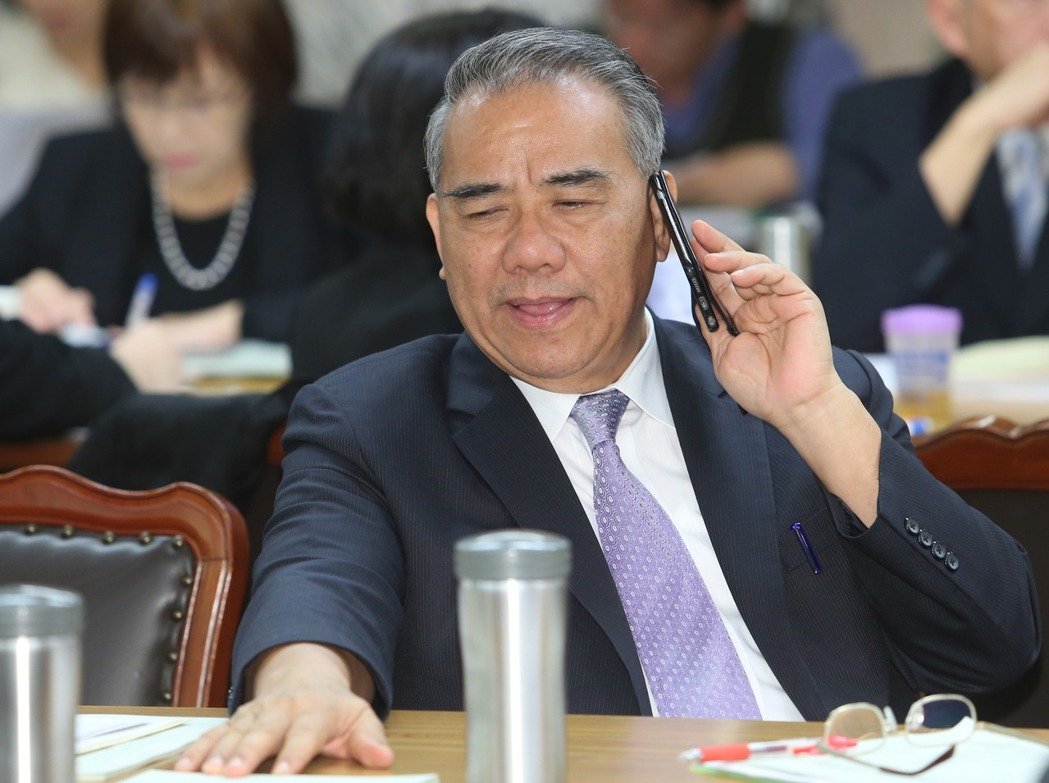 ���M(j��n)�hŮ����h��(ch��ng)���R���{(l��n)ί����������������h���h