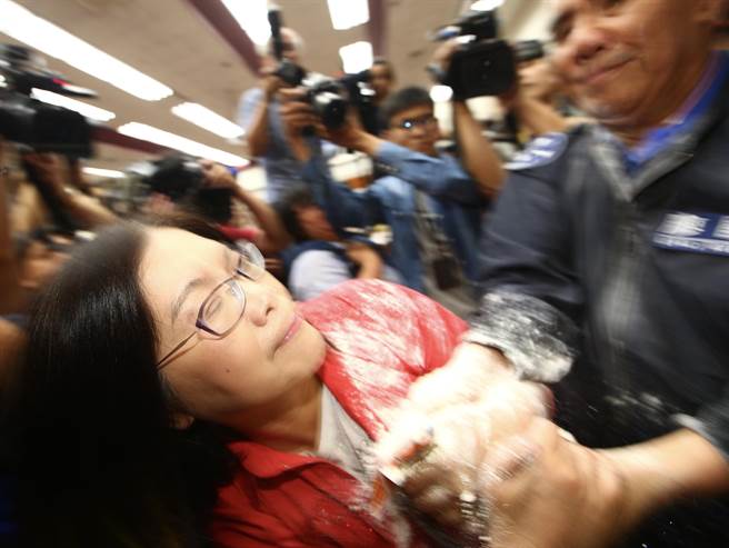 �_������C�����ݡ��䶷�����{������ۣ��G�]Ŀ�B��