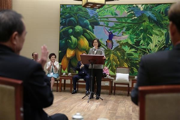 �_���������{���^���񱊌���Ӣ�Ĉ������겻�M��