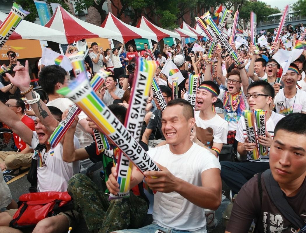 �_��ͬ�F�w����጑�����911�ֹ����ݚ���ͥ��������