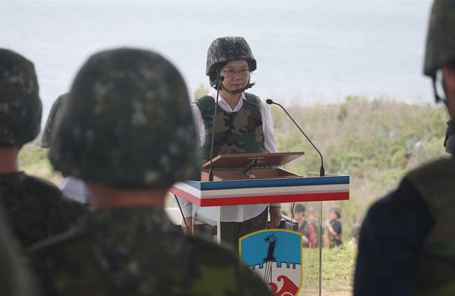 ��Ӣ�ķQ�Լ����_܊���ɽ �W�ѣ��@һ݅�� ������ЦԒ