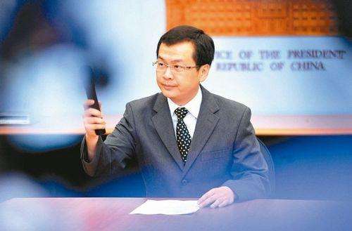 賴清德"親中愛臺"論讓人咋舌 綠政客貫穿一生就是"騙" 賴清德"親中愛臺"論讓人咋舌 綠政客貫穿一生就是"騙"