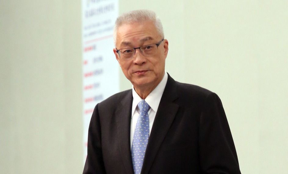 韓國瑜被吳敦義點(diǎn)將選高雄? 吳:盼其接任黨部主委 韓國瑜被吳敦義點(diǎn)將選高雄? 吳:盼其接任黨部主委