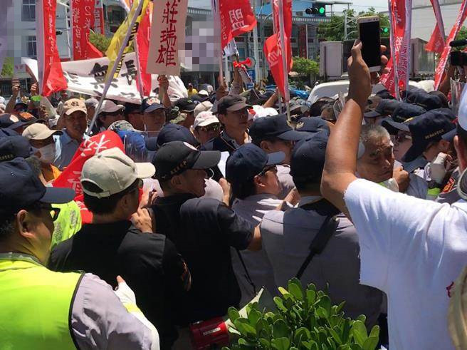 �{���˻������X�B(y��ng)܊���̣��y(t��ng)Ӌ�W(xu��)��ʿ��ÿ��ÿ��ֻ��0.3Ԫ