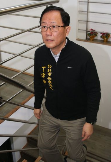 丁守中高度肯定蔣萬安:藍營團結就從臺北開始 丁守中高度肯定蔣萬安:藍營團結就從臺北開始