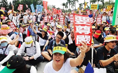 ����ٺ������(j��ng)��(j��)������ �_(t��i)������У�o(w��)���u��߀�J��