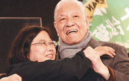 ο���D�~�����߲̮�����δ���շ���B �{�I��������Ҳ�e����������