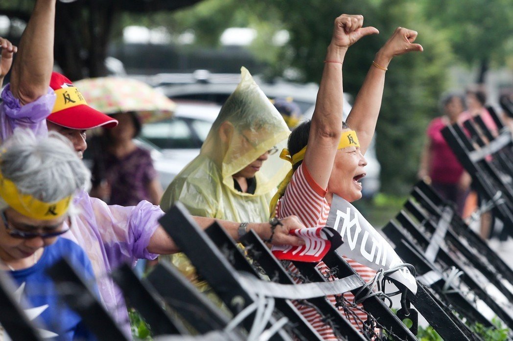 臺灣前“立委”揭民進黨愚人的經(jīng)典謊言 這下真相大白了 臺灣前“立委”揭民進黨愚人的經(jīng)典謊言 這下真相大白了