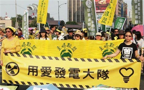 �˶�2̖�C(j��)�؆�1������C(j��) ���M(j��n)�h�ı��ᡰ�ۡ�������.jpg