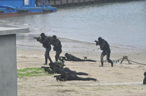 �_�ɗ��ɲ�I�ع������ݾ�:������ꑾ��ʱ��棨�D��