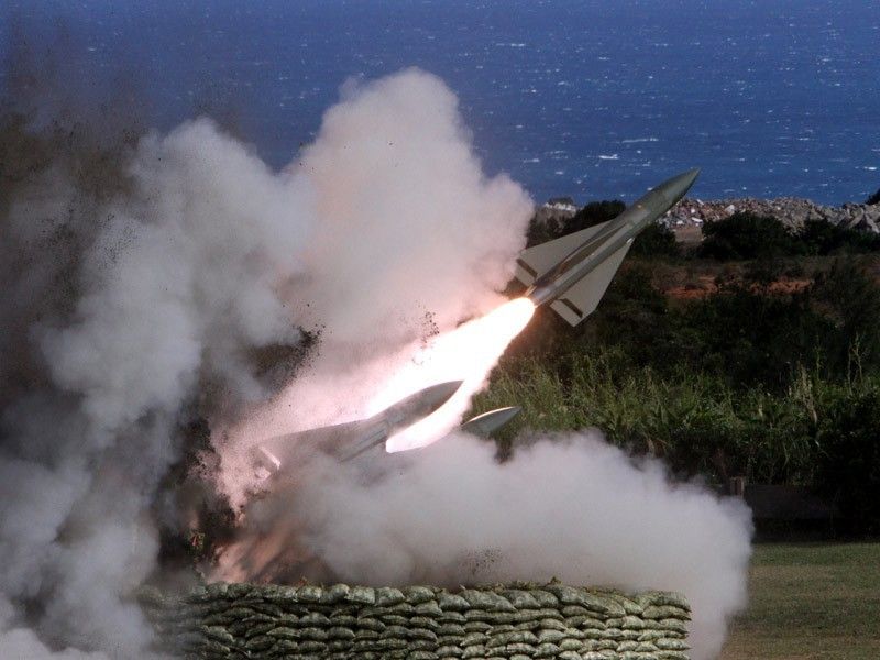 軍40年鷹式飛彈失控爆炸 軍方回應:質量通過檢測 軍40年鷹式飛彈失控爆炸 軍方回應:質量通過檢測