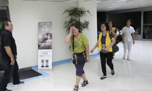 �˿ͼҌٱ�ʹ�f�����������