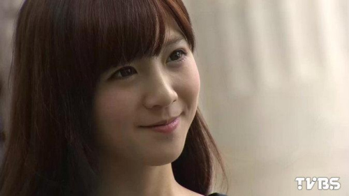 團(tuán)隊(duì)拍攝臺(tái)灣高校女生制服年鑒 記錄萌俏麗 團(tuán)隊(duì)拍攝臺(tái)灣高校女生制服年鑒 記錄萌俏麗