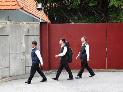 �RӢ�Ź�ۡ��ײ�RӢ���k���ң��l؟�κ���ʽ����