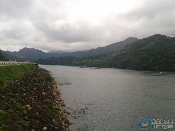 �_���ɺ����� 2015���һ�ڵ�����ͣ���ݸ�