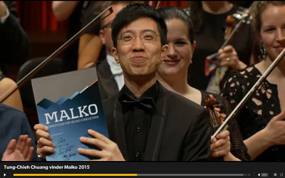 �_��ָ�]�҇��H�Z���RӢ�����R늌��e�����Q��