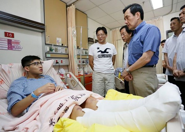 �RӢ��̽�����h ���߱���ƽ:������(hu��)���_(d��)���۾���(hu��)�f(shu��)Ԓ