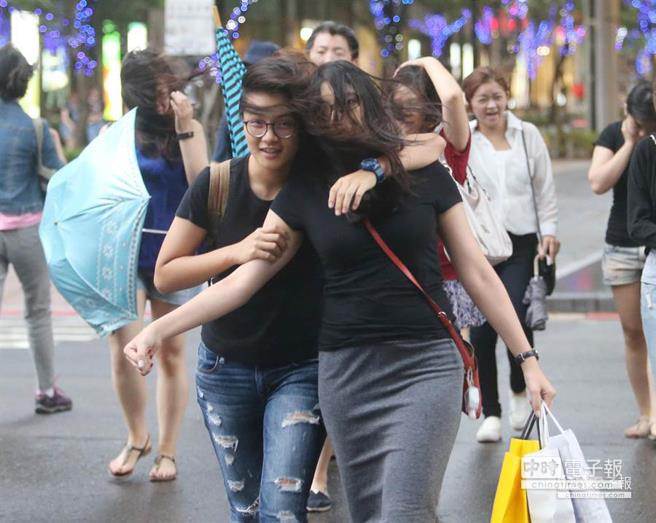 �K���Ձ��u�����|4�l(xi��ng)�A���Գ��x�����Еr��ӈ�D��