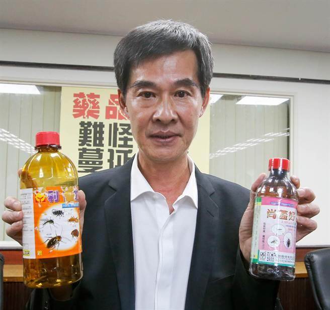 臺南市府被爆竟然用到過期藥水防空登革熱疫情 臺南市府被爆竟然用到過期藥水防空登革熱疫情