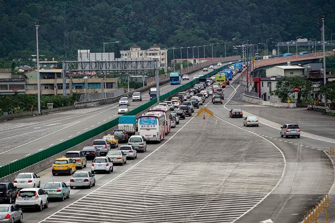 �����ײ�܇��ӿ�F ���F�˿͝M��(�D)