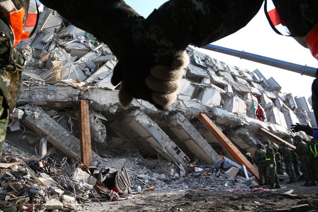 臺南地震未滿15歲身故不賠 壽險條例被批因噎廢食 臺南地震未滿15歲身故不賠 壽險條例被批因噎廢食