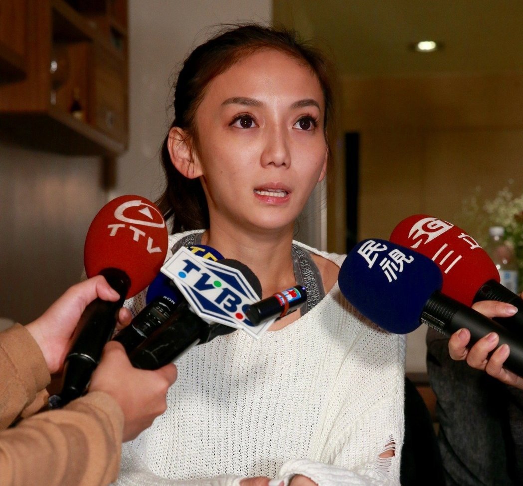 ��̫ꖻ�Ů�������̰��u���Q�u�� �������C������