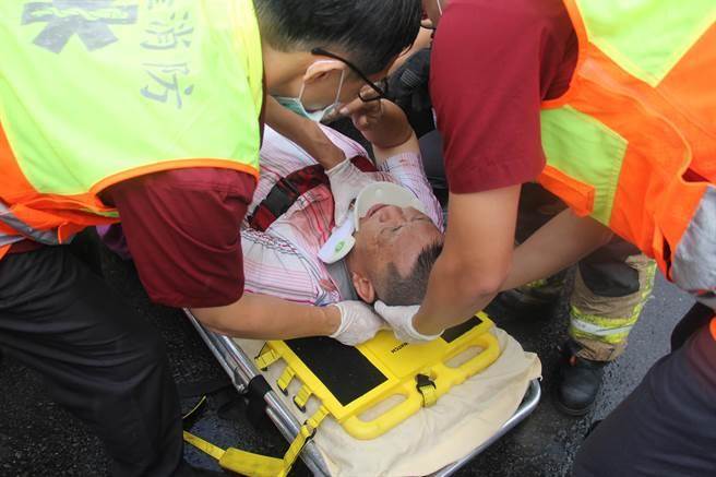 һ�vԽ�ψF(tu��n)���[܇(ch��)���_(t��i)�l(f��)��׷ײ�¹� 12�����t(y��)